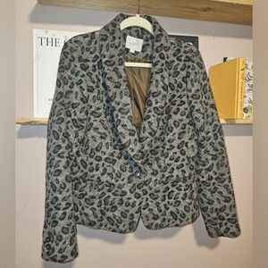 ✨ LOFT Women's Gray Leopard Print Jacket